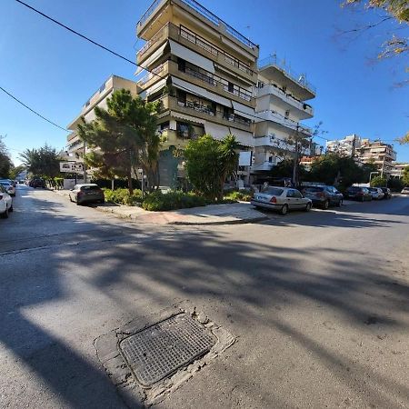 Apartment Near The Center Of Glyfada Athènes Extérieur photo