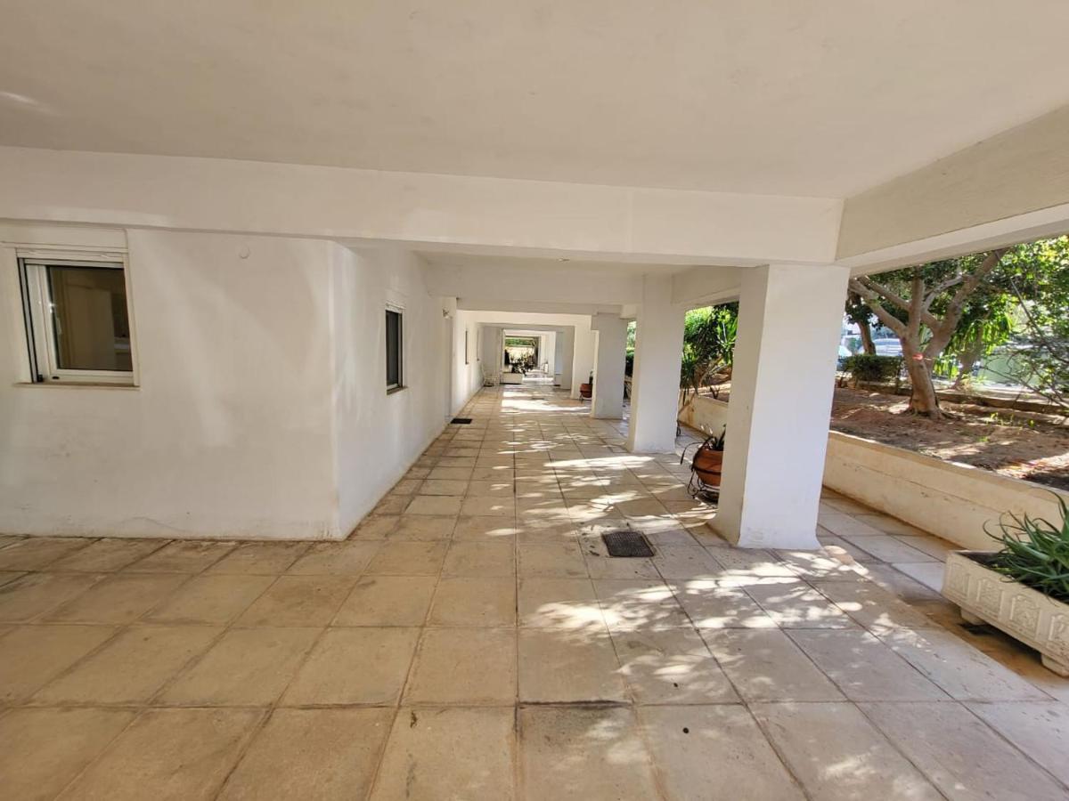 Apartment Near The Center Of Glyfada Athènes Extérieur photo